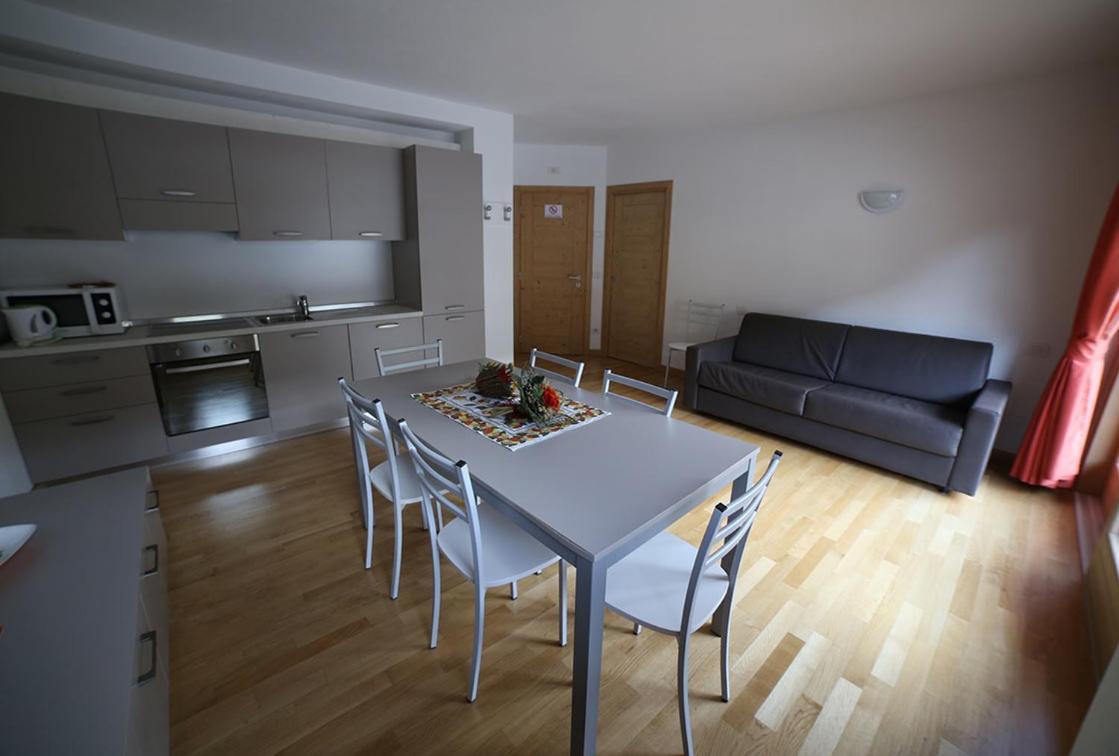 Residence Rose Valdisotto Eksteriør billede